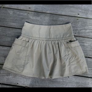 Martin + Osa pleated mini skirt w POCKETS!